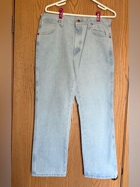 Wrangler Pro Rodeo Cowboy Cut 13MWZGH Light Wash Jeans in size 32x30